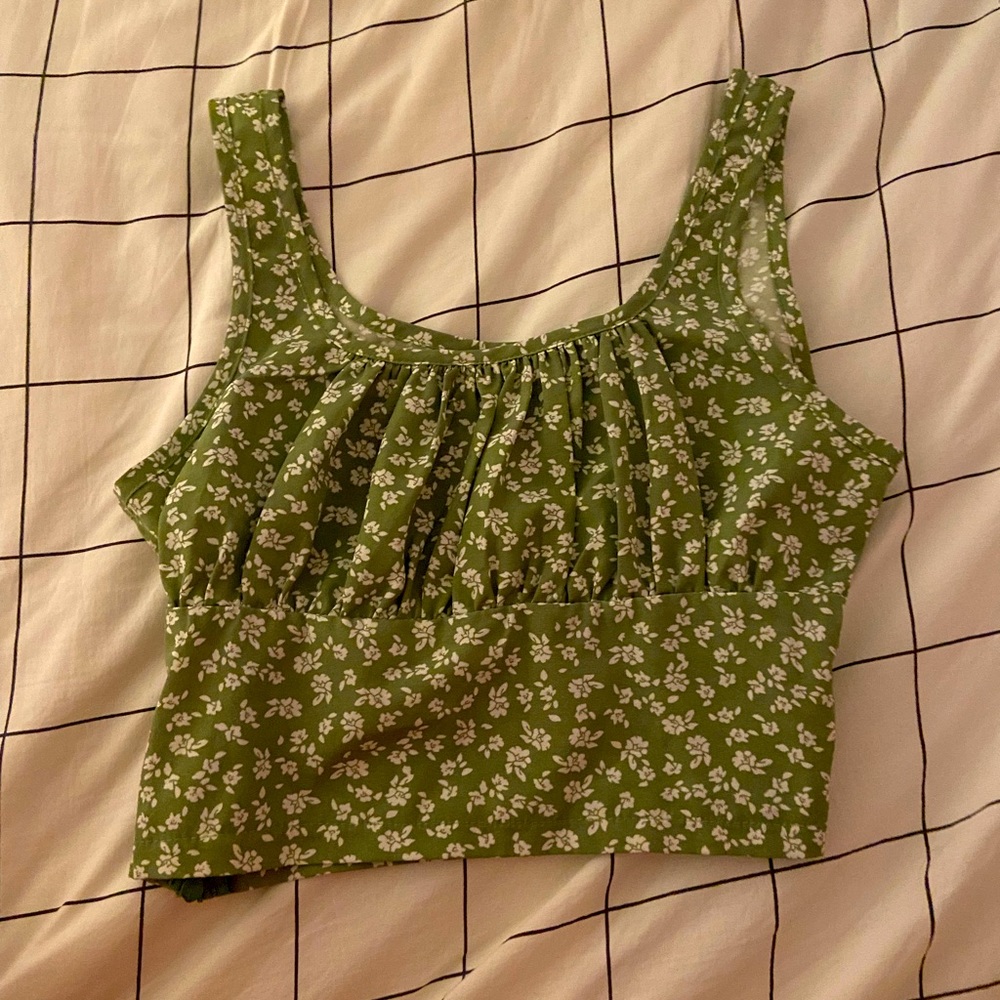 Romwe green with floral pattern tank top w/ zipper